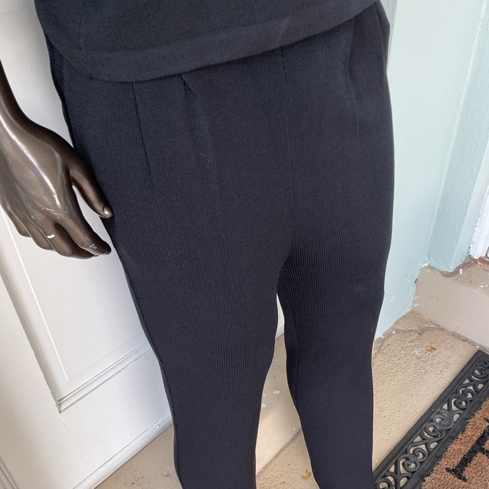 St. John Ladies Elegant Black Pleded Pants